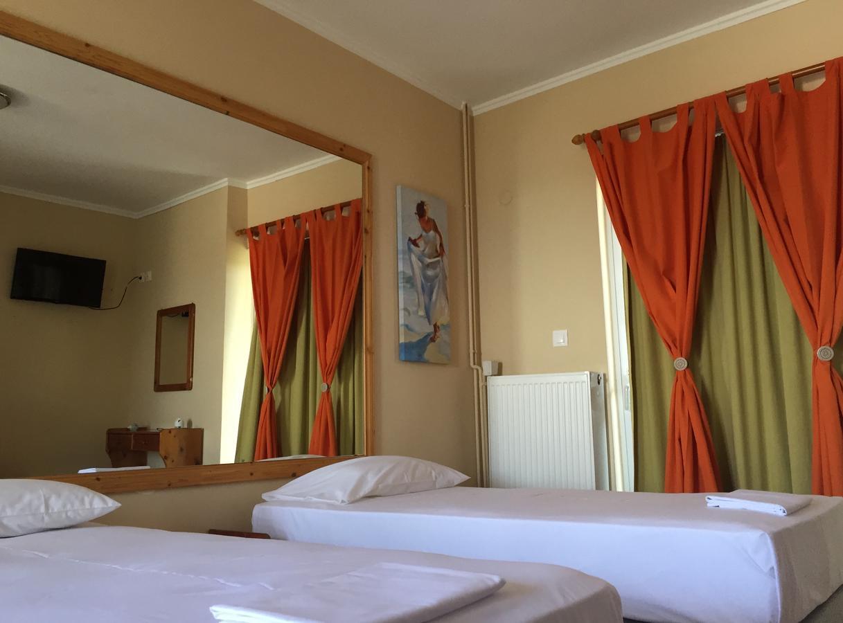 Bay Holiday Hotel & Spa Karavomilos  Екстер'єр фото